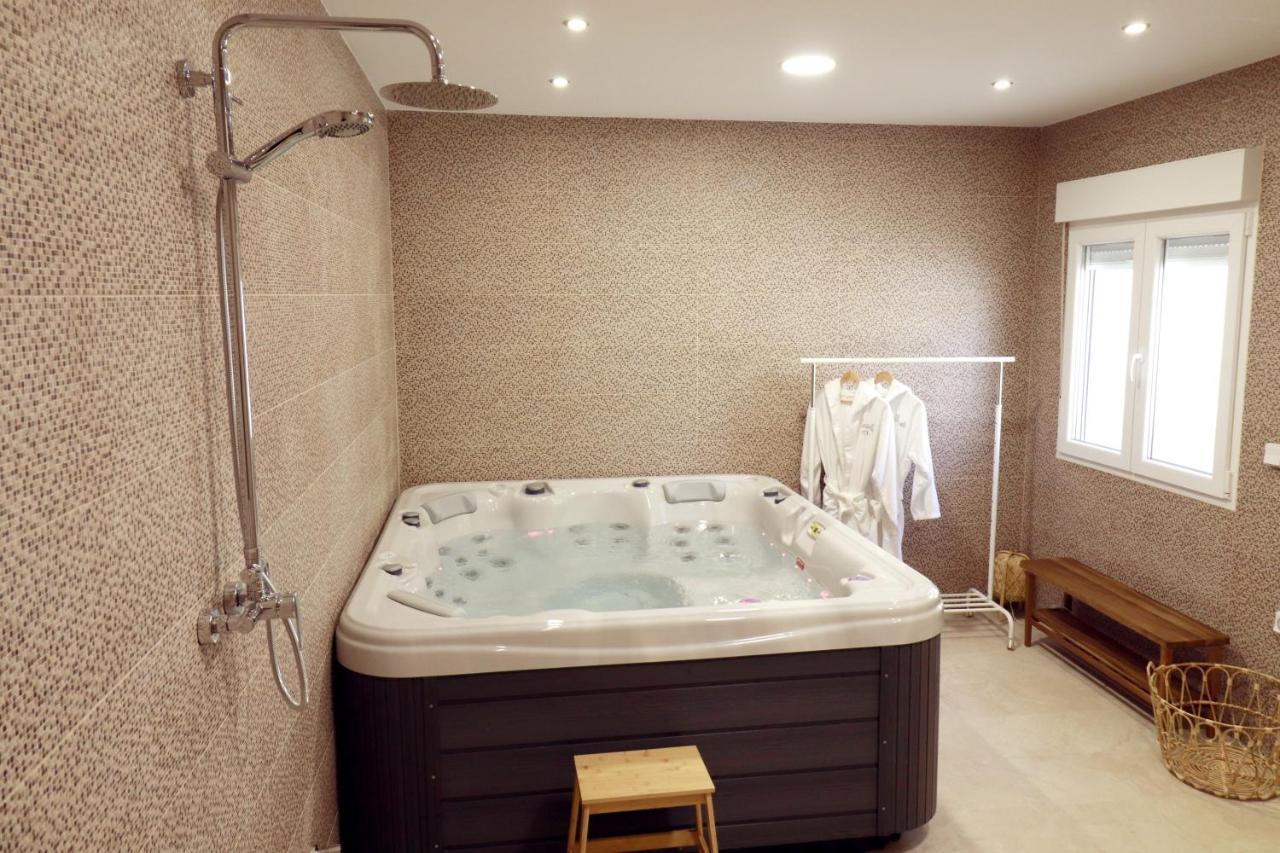Casa Rural Ideal Para Escapadas Con Barbacoa Y Spa Tinarejos 외부 사진